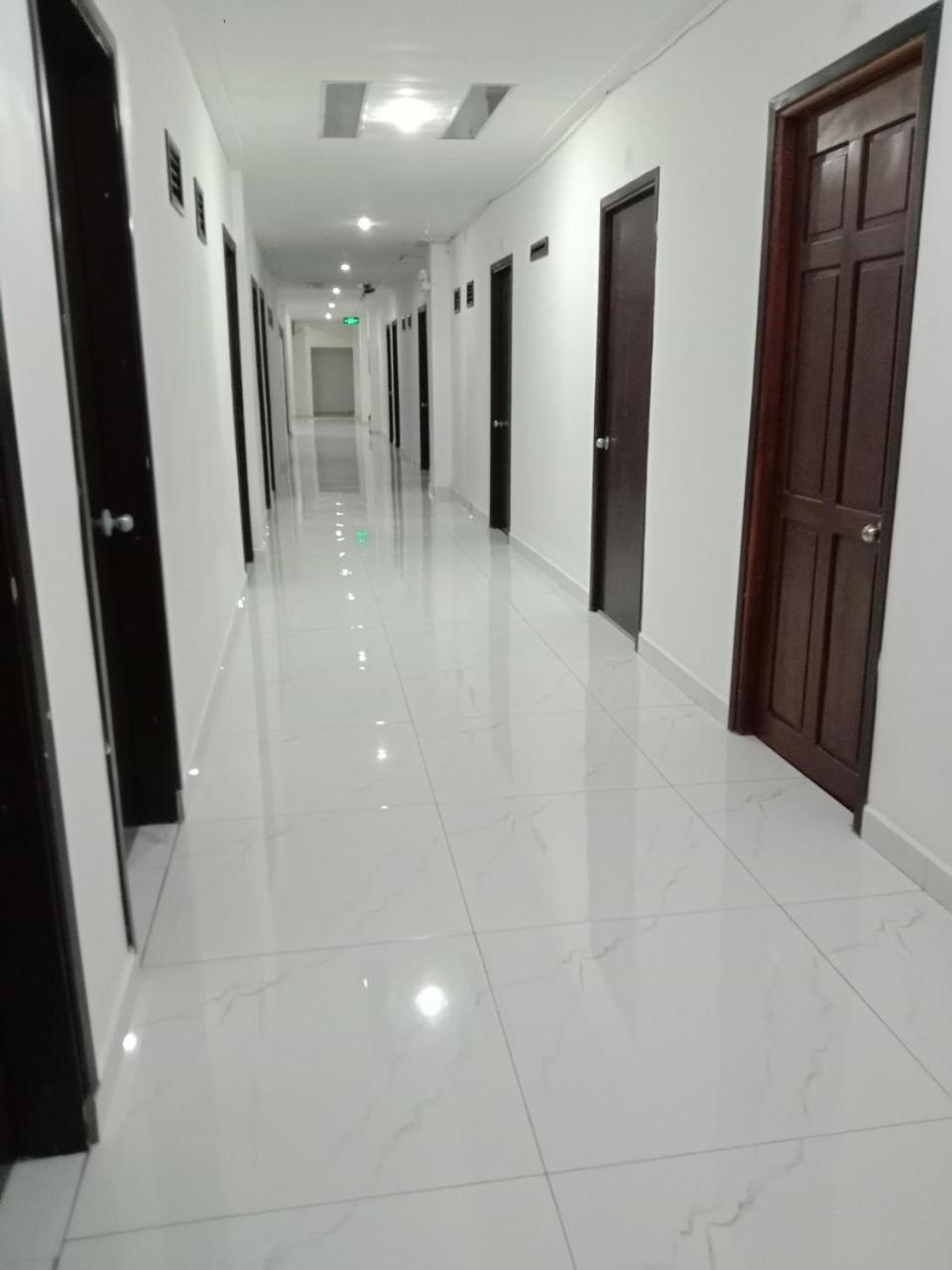 Nha Khach Ken Hotel Ca Mau Exterior photo